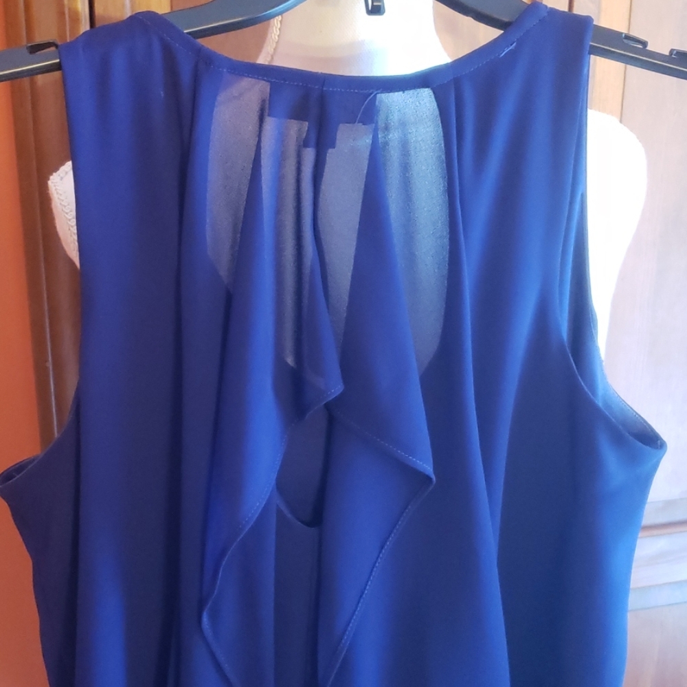 Beautiful periwinkle dress - Picture 5 of 8